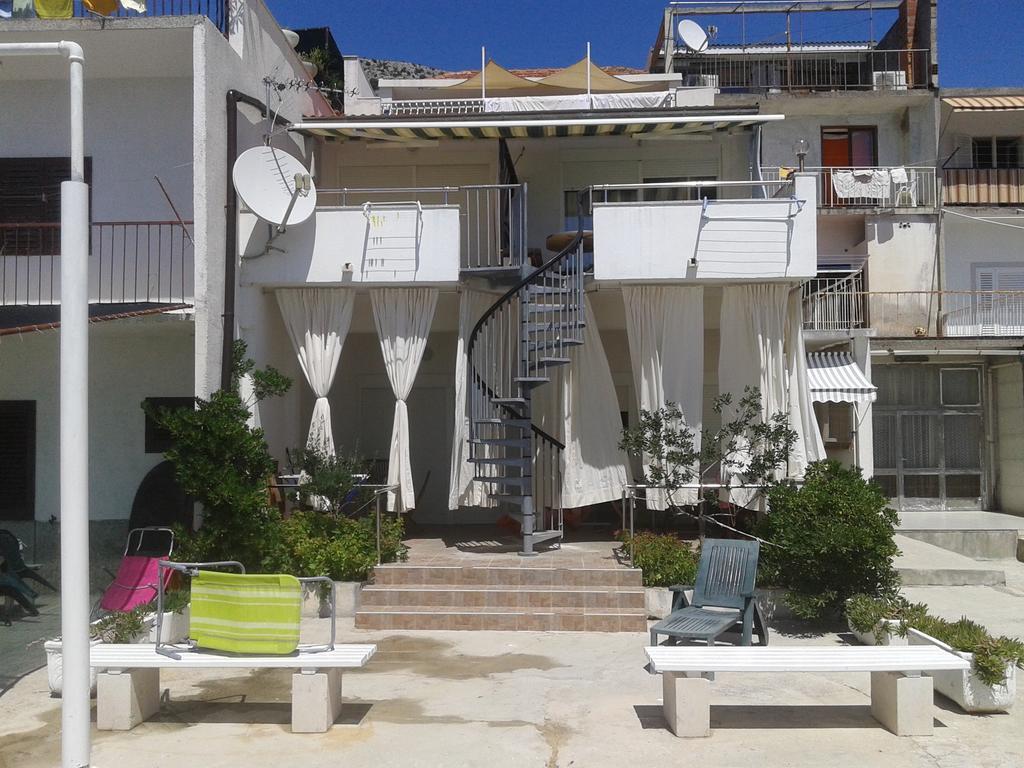 Apartments Toma Bajnice Directly Krilo Extérieur photo